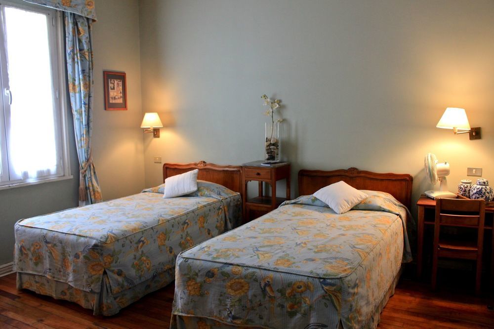 Vilafranca Petit Hotel Сантьяго Экстерьер фото