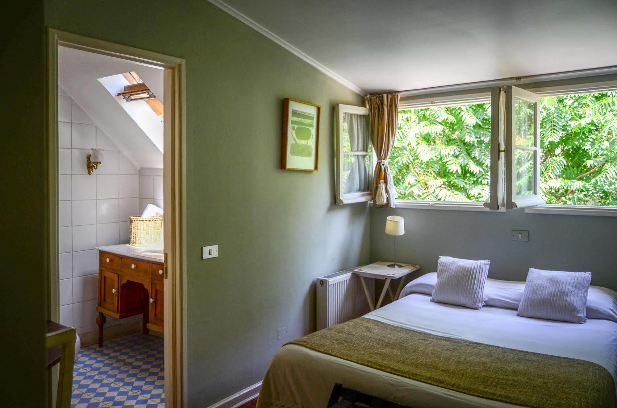 Vilafranca Petit Hotel Сантьяго Экстерьер фото